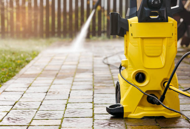 Best Gas Station Cleaning  in East Palatka, FL