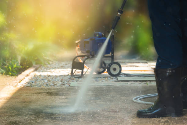 Best Spring Cleaning  in East Palatka, FL